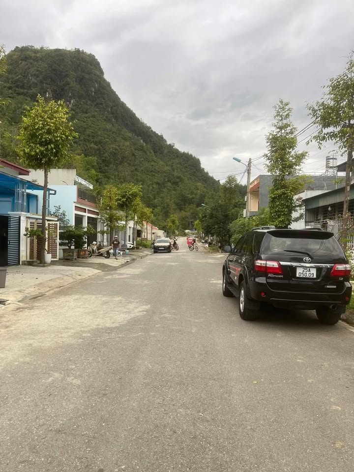 Nhà 2 tầng Tân Phong 105m² giá 1 tỷ - Hoàn thiện đầy đủ nội thất!