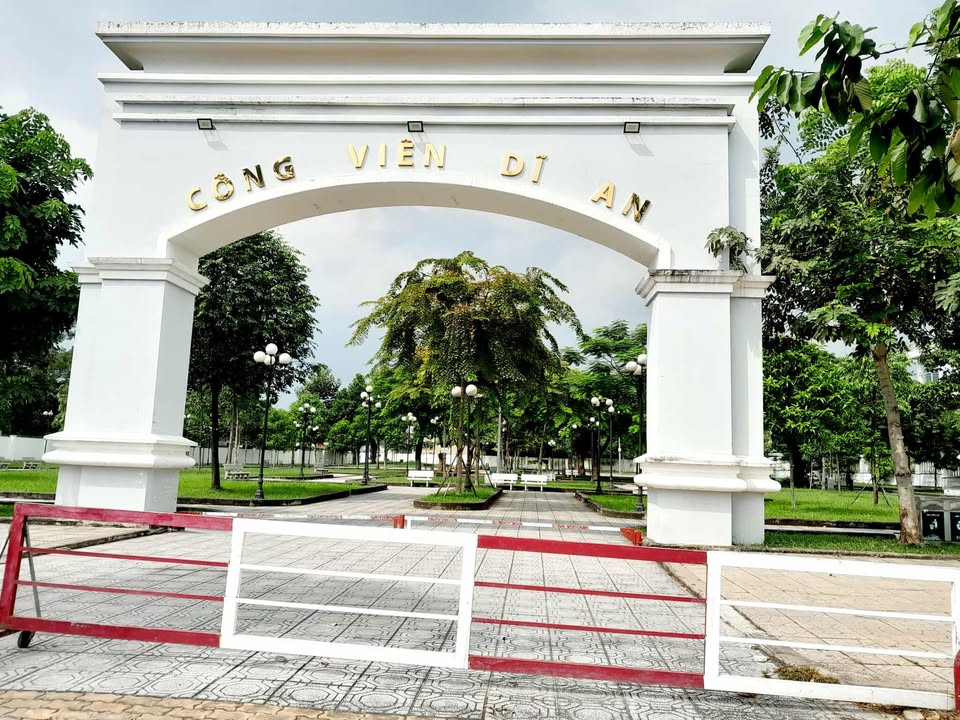 Nhà trọ Dĩ An 260m² giá 11.5 tỷ - Đầu tư sinh lời ngay!