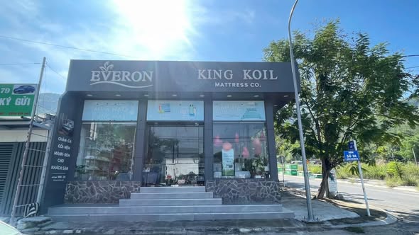 Đất mặt tiền Nguyễn Tất Thành, Nha Trang 228.5m² giá 12 tỷ - Kinh doanh sầm uất!