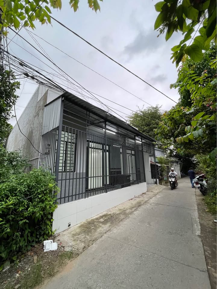 Nhà cấp 4 chính chủ quận Long Xuyên 170m² giá chỉ 1.8 tỷ - Đầu tư sinh lời!