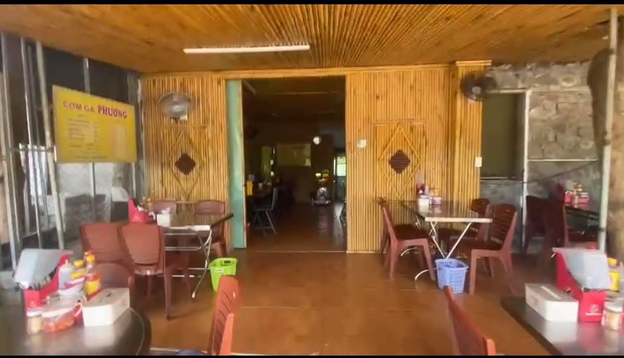 Cho thuê quán mặt tiền đường Nối, Đà Nẵng 700m² - Giá thuê 100 triệu/năm, hợp đồng 5 năm