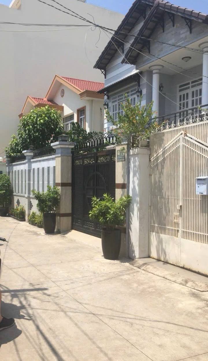 Nhà riêng Lâm Văn Bền, Quận 7 160m² giá 35 tỷ - Đầu tư siêu lợi nhuận!