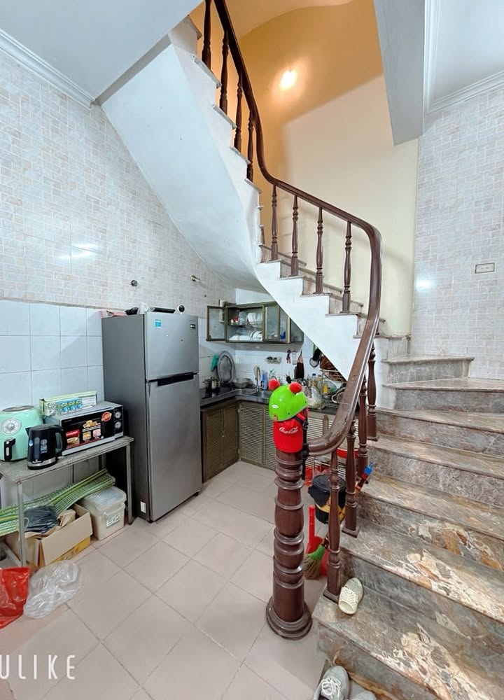 Nhà dân xây Đông Ngạc 30m² giá 7 tỷ - Ô tô đỗ ngày đêm, cách khu đô thị chỉ 1 nhà!