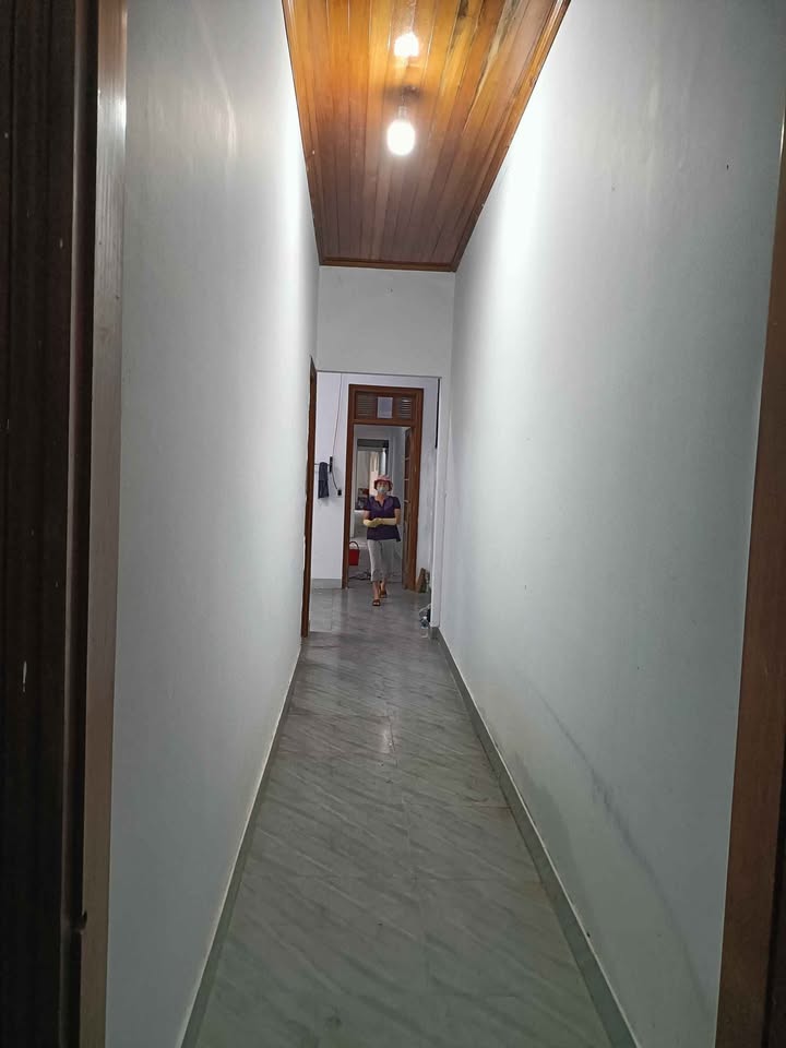 Nhà cho thuê nguyên căn tại đường Hoàng Văn Thụ, Kon Tum - Giá chỉ 6 triệu/tháng