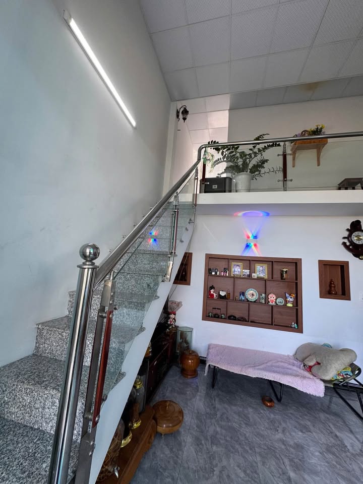 Nhà Hẻm Quang Trung, Kon Tum 60.8m² giá 1 tỷ - Chính chủ bán gấp!