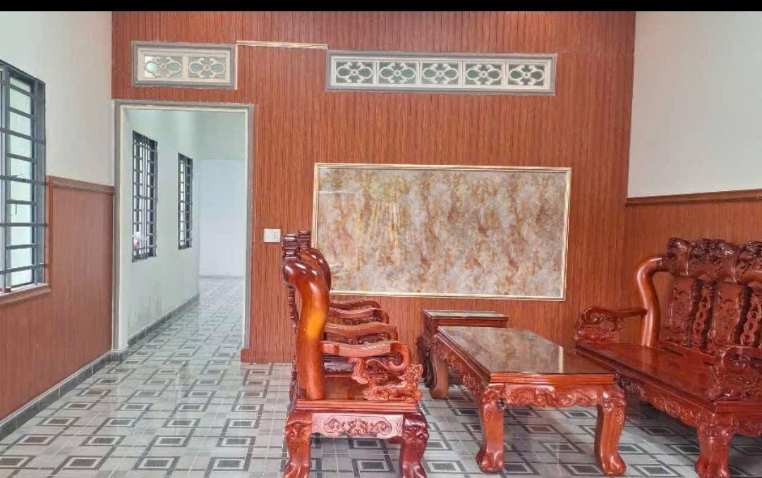 Nhà bán KP3 Tân Đồng, Đồng Xoài 147m² giá 1.1 tỷ - Hướng Nam, cơ hội đầu tư tốt!