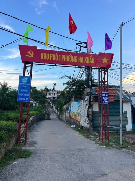 Đất nền Hạ Long 76.2m² giá 12 triệu/m² - Sổ đỏ chính chủ, xây dựng ngay!