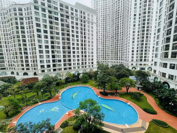 Căn hộ cho thuê 3 phòng ngủ tòa R2B phố Nguyễn Trãi - Full nội thất, chỉ 24 triệu!