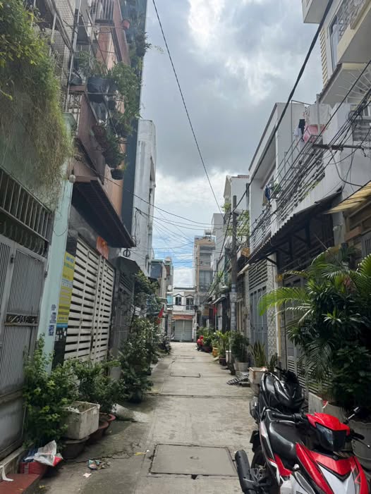 Nhà phố đường Số 8, Bình Tân 51.6m² giá 4.86 tỷ - Hẻm thông thoáng, gần AEON Tân Phú!