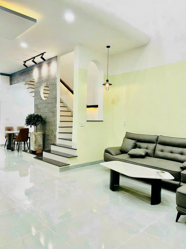 Nhà gác lửng Trảng Dài 125m² giá 3.29 tỷ - Thiết kế hiện đại, sổ hồng chính chủ!