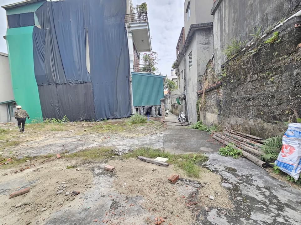 Đất nền Cẩm Thành 55.8m² giá chỉ 1 tỷ - Hướng Đông, đường ô tô thuận tiện!