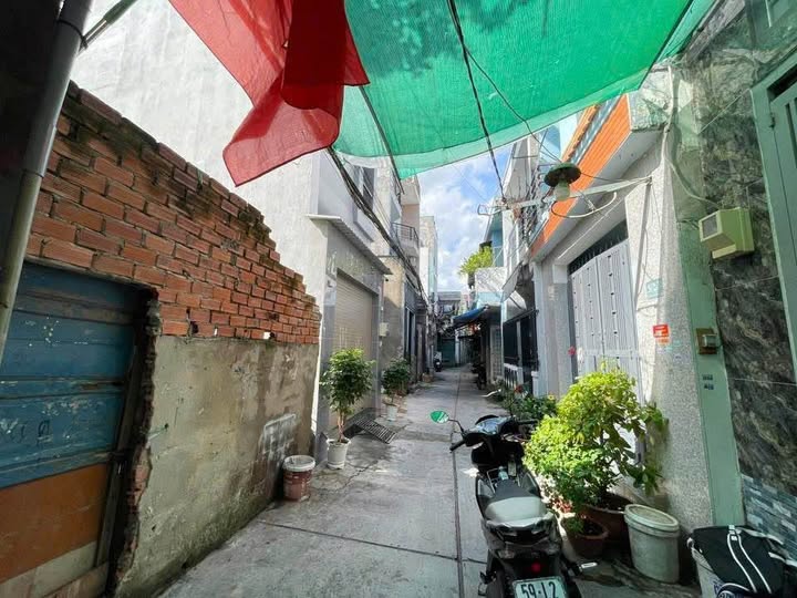 Đất nền Phạm Thế Hiển, Bình Đông 39m² giá 3.28 tỷ - Sổ hồng riêng, công chứng nhanh chóng!