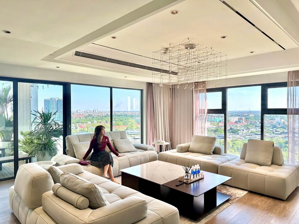 Căn hộ AquaBay Văn Giang 158m² giá 10 tỷ - Chỉ việc xách vali vào ở!