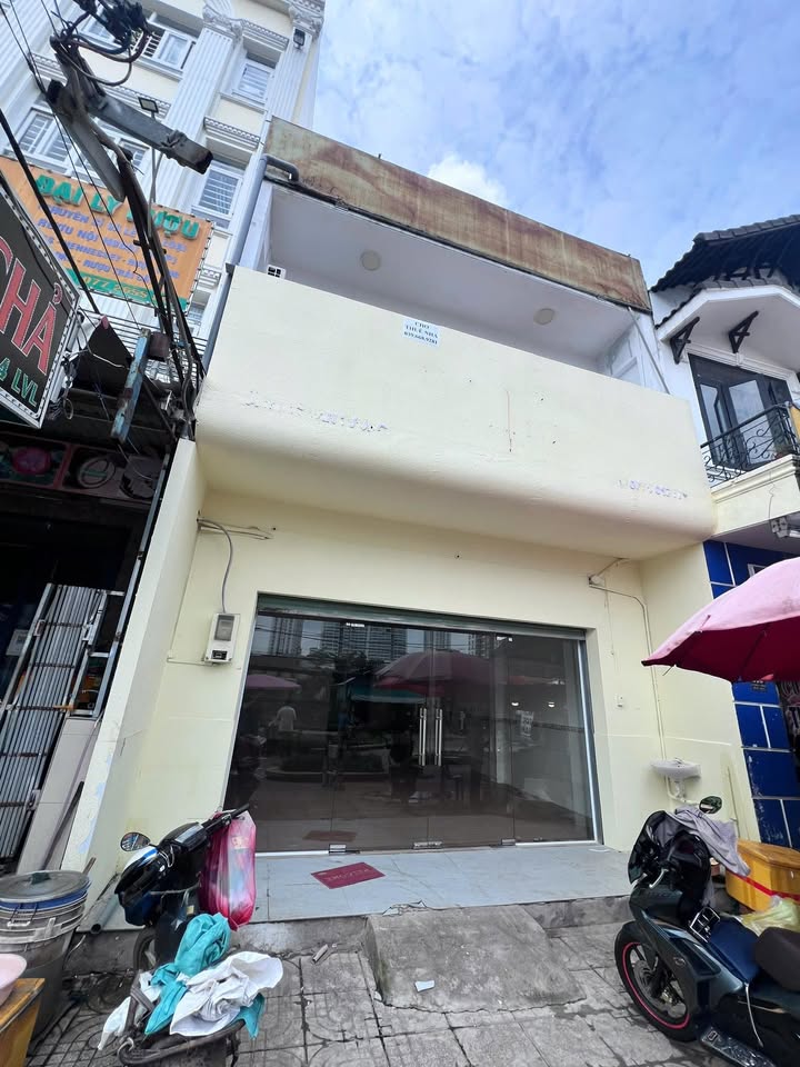 Cho thuê mặt tiền Lê Văn Lương 96m² - Gần chợ Phước Kiển, thích hợp kinh doanh!