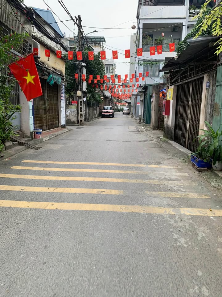 Đất Phúc Lợi - Long Biên 60m² giá 7 tỷ - Vị trí trung tâm, ô tô vào tận nơi!