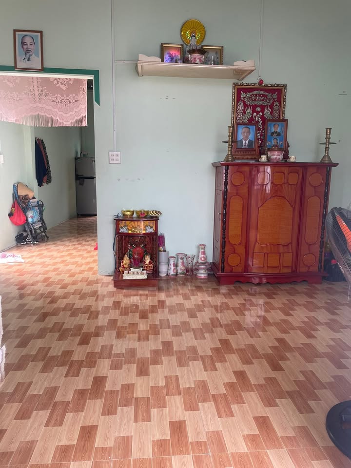 Nhà cấp 4 Tiến Lợi, 75m² giá 599 triệu - Dân cư đông đúc, tiện ích đầy đủ!