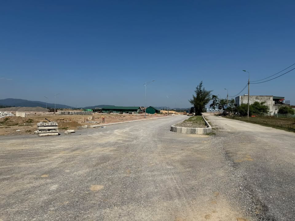 Đất nền Khu Vietkid Hải Bình 150m² - Đường đôi đẹp, giá thỏa thuận!