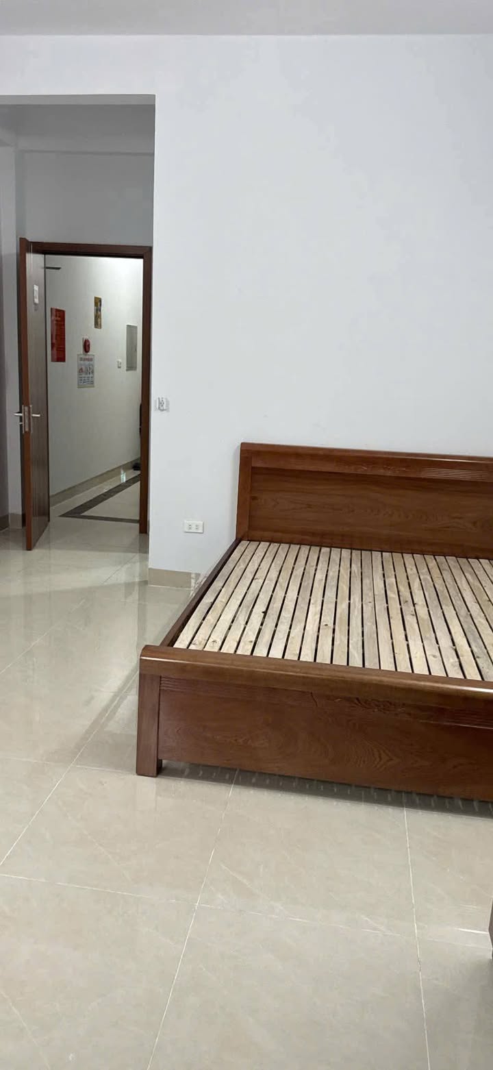 Căn hộ mini cho thuê tại phố Xa La, quận Hà Đông, 30m² - Tiện nghi đầy đủ, sẵn sàng vào ở!