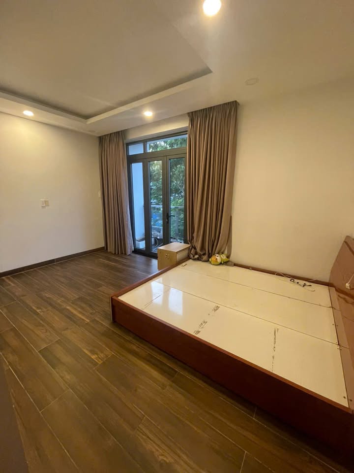 Cho thuê biệt thự Khu Hà Đô Thới An 200m² giá 25 triệu - Phù hợp cho gia đình và văn phòng