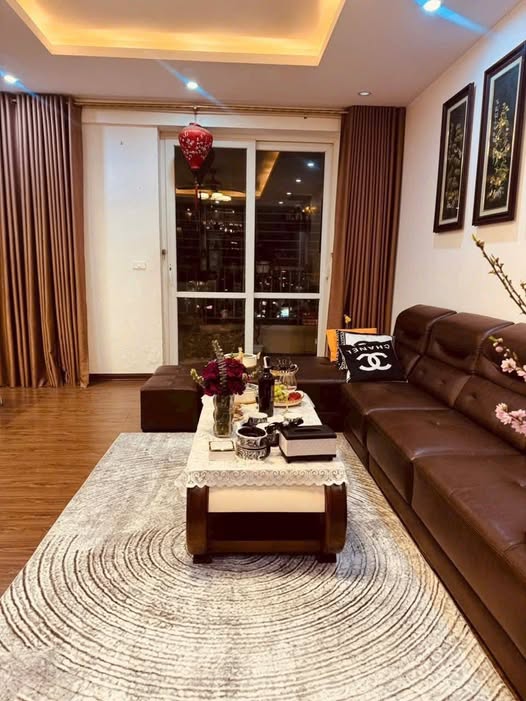 Chung cư Vinaconex Lê Nin 104m² giá 3 tỷ - Nội thất đầy đủ, sẵn sàng vào ở!