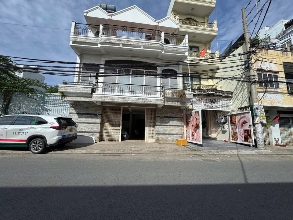 Nhà mặt tiền hẻm 730 Hương Lộ 2, quận Bình Tân 180m² giá 20 tỷ - Kinh doanh thuận lợi!