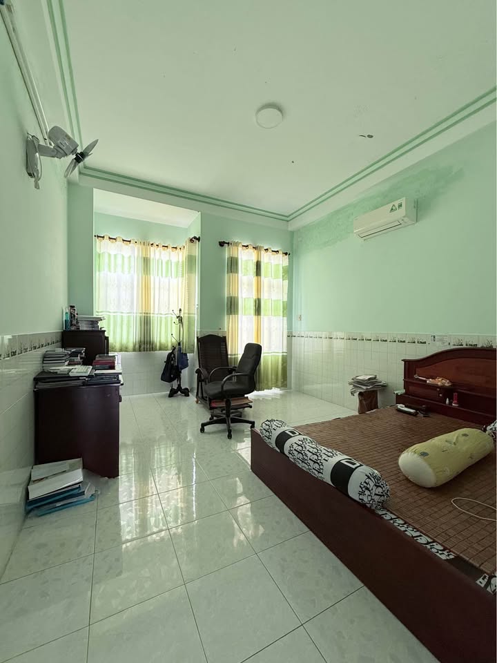 Bán nhà mặt tiền Nguyễn Tất Thành Cà Mau 1140m² - Vị trí đắc địa kinh doanh!