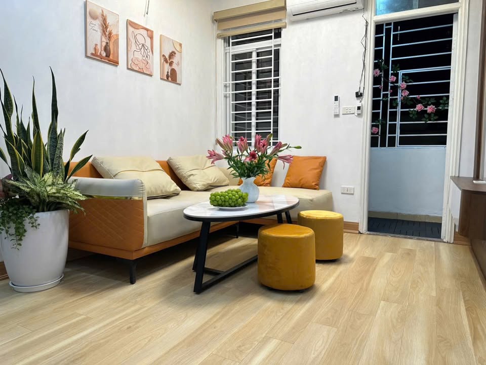 Căn hộ CCMN Mỹ Đình 50m² giá 2.3xx triệu - Mặt ngõ kinh doanh, ô tô đỗ cửa!