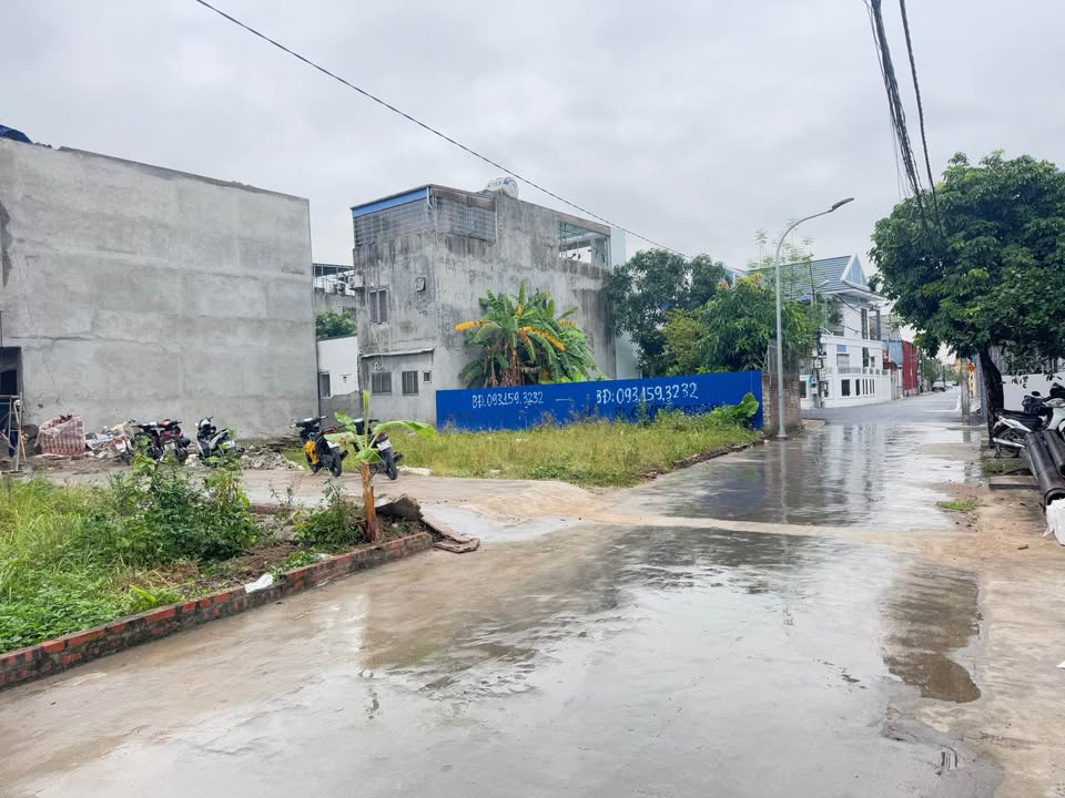 Căn hộ chung cư Nam Sơn An Dương 110m² giá chỉ 28 triệu - Nằm ngay mặt trục!