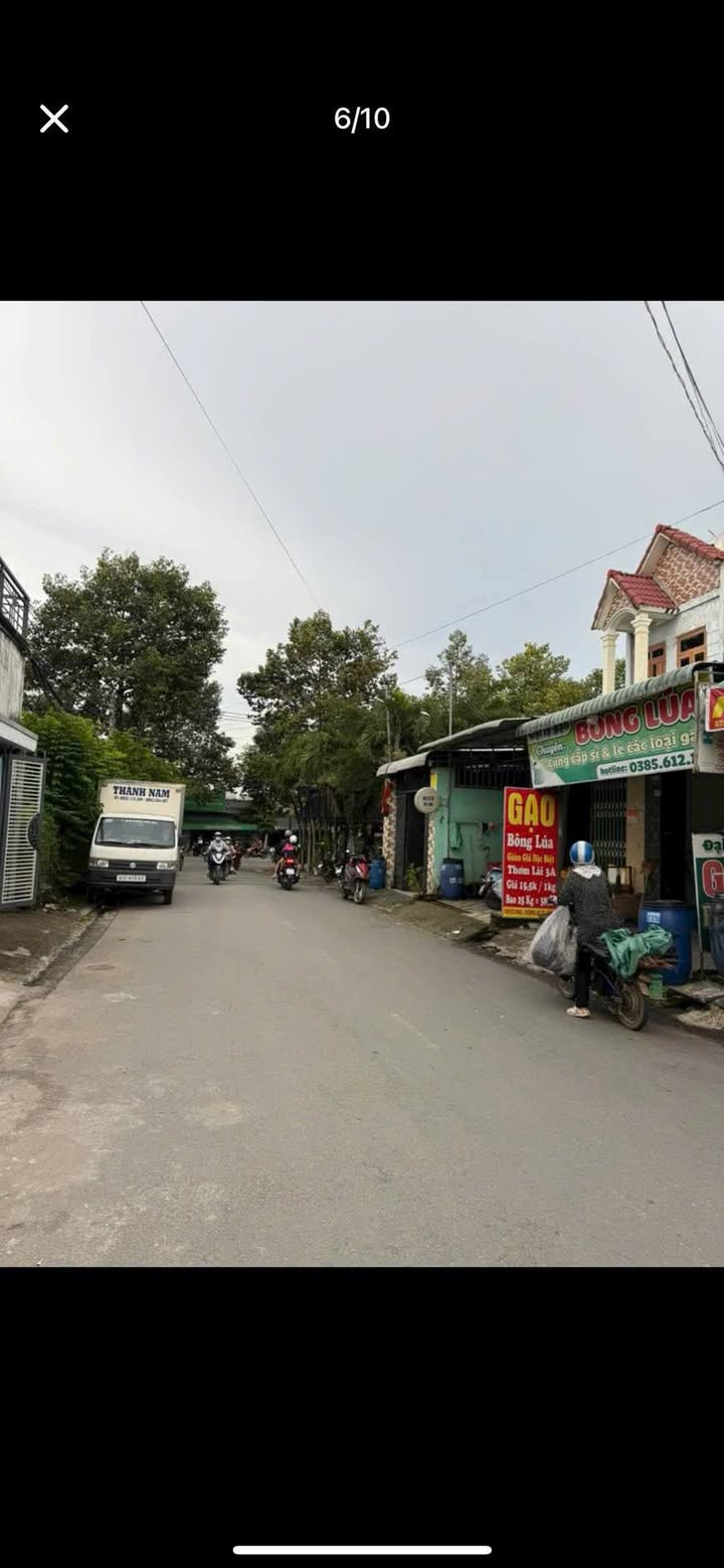 Bán gấp FrontHouse mặt tiền đường Cây Da, Tân Bình, Dĩ An, 102m² - Sổ riêng, giá 3.9 tỷ!