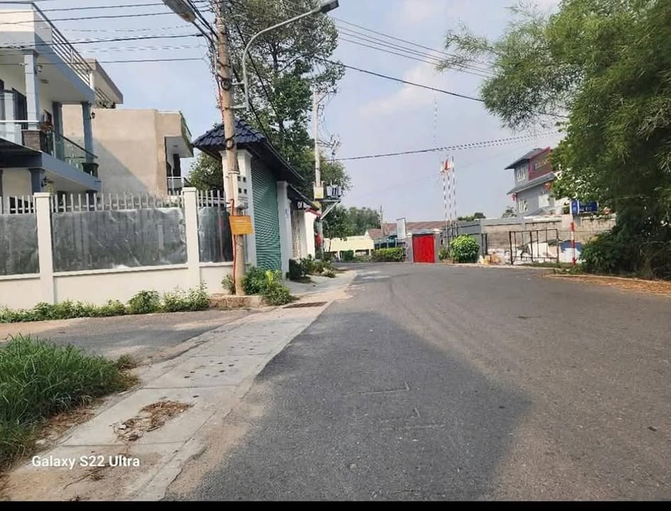 Đất thổ cư 100% mặt tiền đường DX 71, Định Hòa, Thủ Dầu Một 47m² - Giá chỉ 2 tỷ!