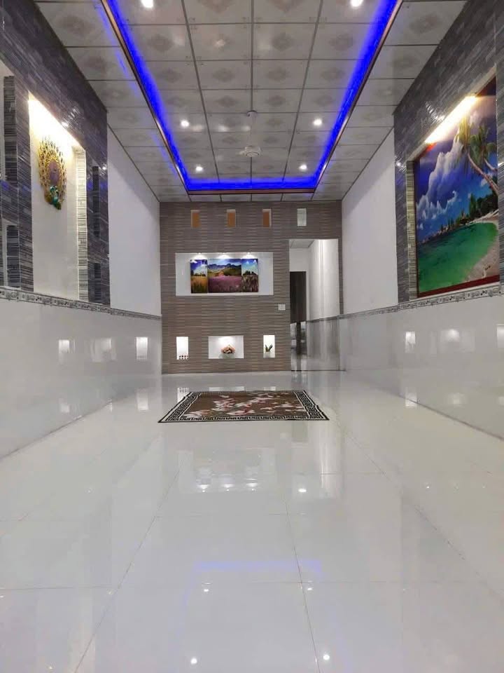 Nhà phố Khu phố 1, TX. Cai Lậy 148m² giá 2.8 tỷ - Thiết kế hiện đại, vào ở ngay!