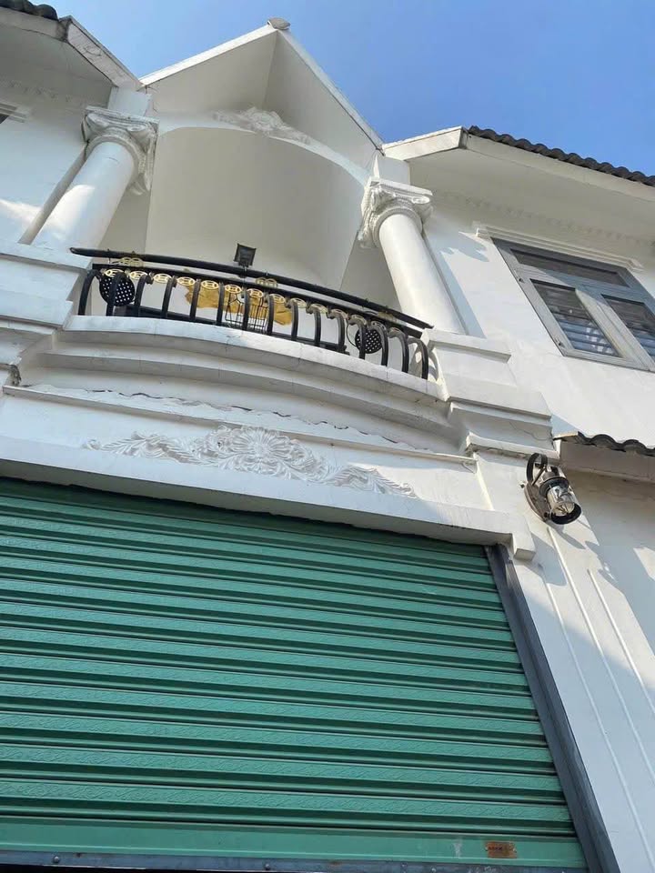 Nhà phố Lái Thiêu 46.8m² giá 2.25 tỷ - Sổ riêng, vị trí trung tâm!