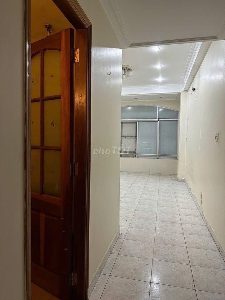 Shophouse cho thuê Đặng Văn Ngữ, Phú Nhuận 92m² - Cải tạo tự do, hợp đồng dài hạn!