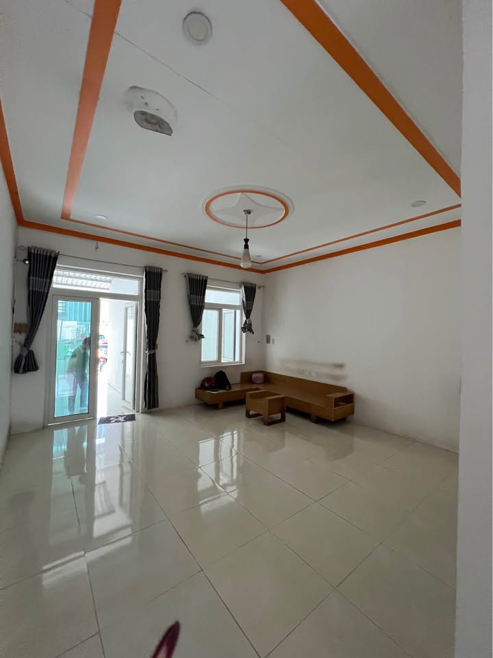 Nhà cho thuê Đỗ Ngọc Du, Phan Thiết 100m² - Giá chỉ 5 triệu/tháng
