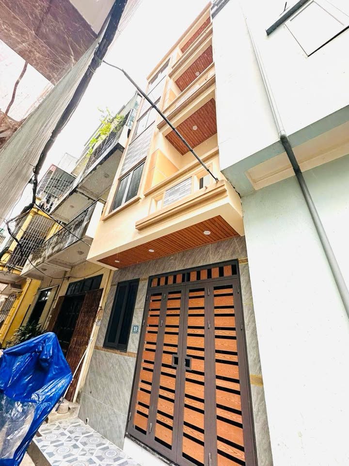 Nhà đẹp Tây Mỗ Nam Từ Liêm 51m² giá 8 tỷ - Gần VinSmart City!