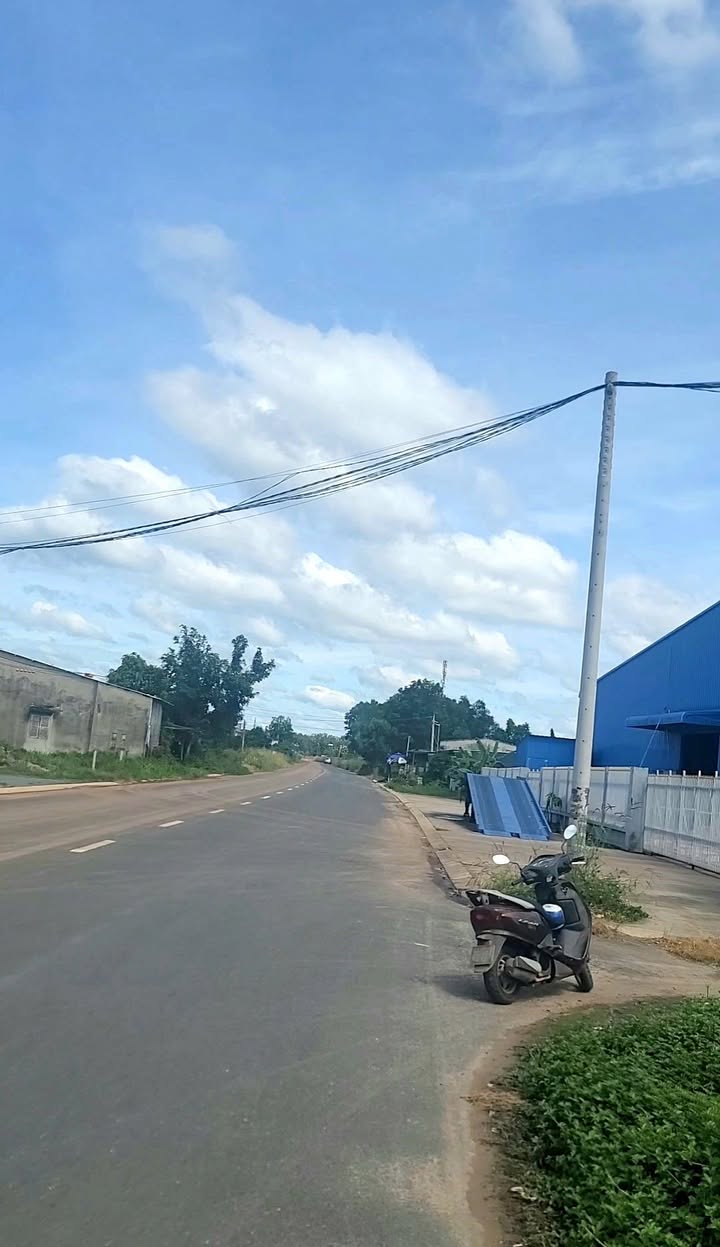 Đất thổ cư mặt tiền số 8 Chơn Thành 444m² chỉ 1 tỷ - Sổ đỏ chính chủ!