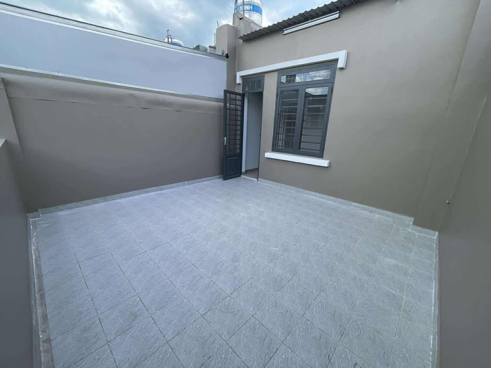 Nhà cho thuê 2 tầng tại Bình Lộc, Long Khánh - Giá chỉ 3.2 triệu/tháng