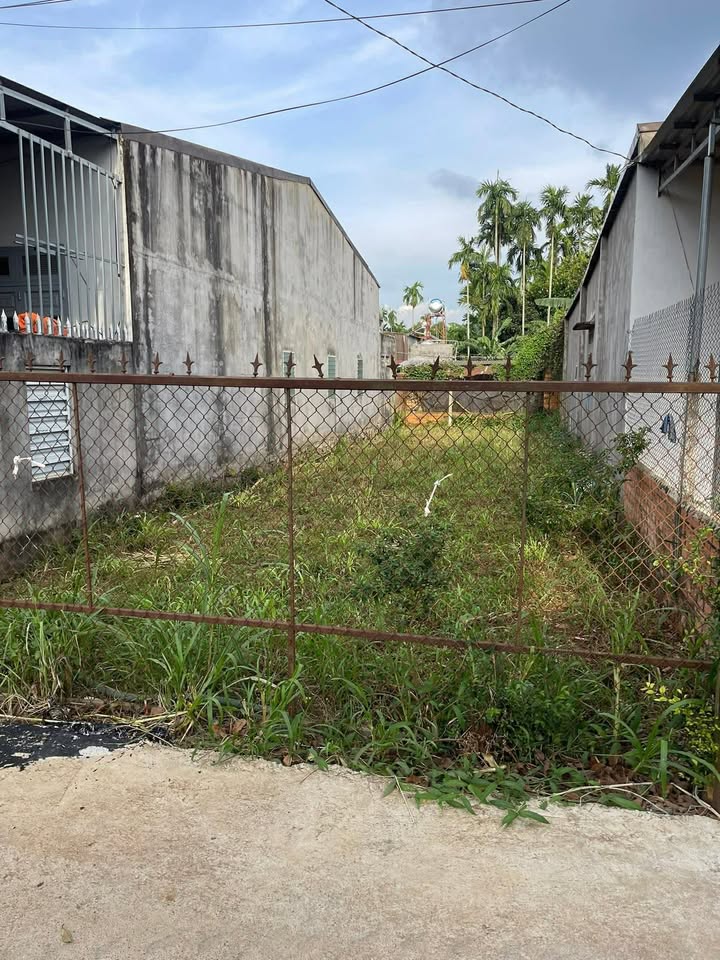 Đất thổ cư Ea Ktur 120m² giá 575 triệu - Đường bê tông, vị trí thuận lợi!