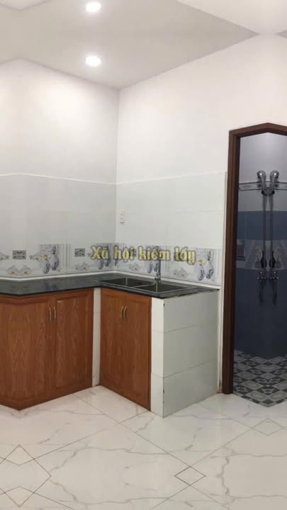 Nhà cho thuê đường số 8, Bình Hưng Hòa A, 40m² - Vị trí đẹp kinh doanh thuận lợi!