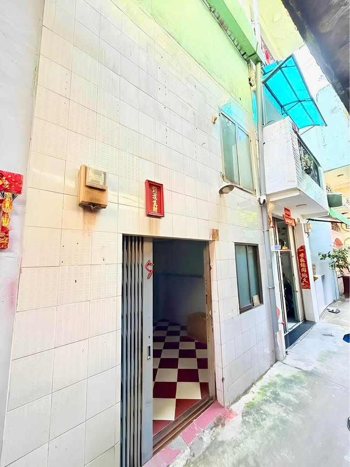 Nhà phố Phường Minh Phụng, Quận 11, 21m² giá 3.568 tỷ - Vị trí đẹp hiếm có!