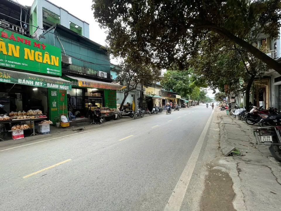 Nhà phố 3 tầng tại Nam Ngạn, Thanh Hóa - Diện tích 98m², giá 2.7 tỷ - Đầu tư sinh lời ngay!