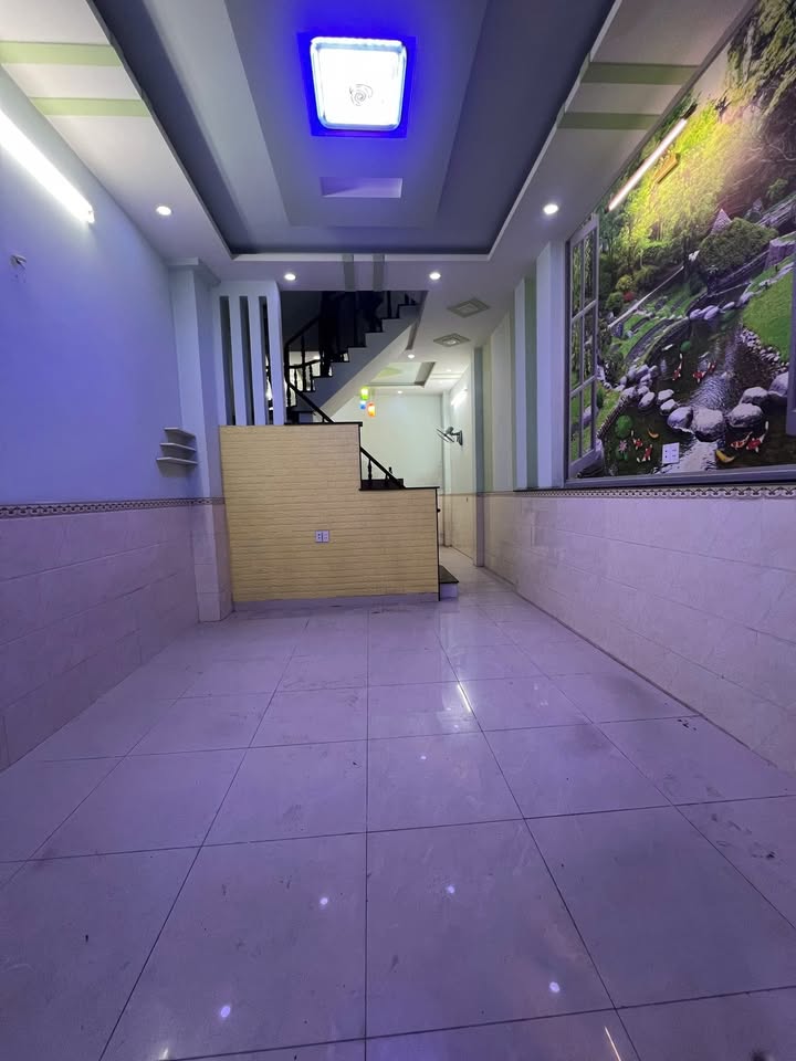 Nhà cho thuê hẻm Lê Đình Cẩn, Bình Tân 48m² giá chỉ 8 triệu - Phù hợp cho gia đình!