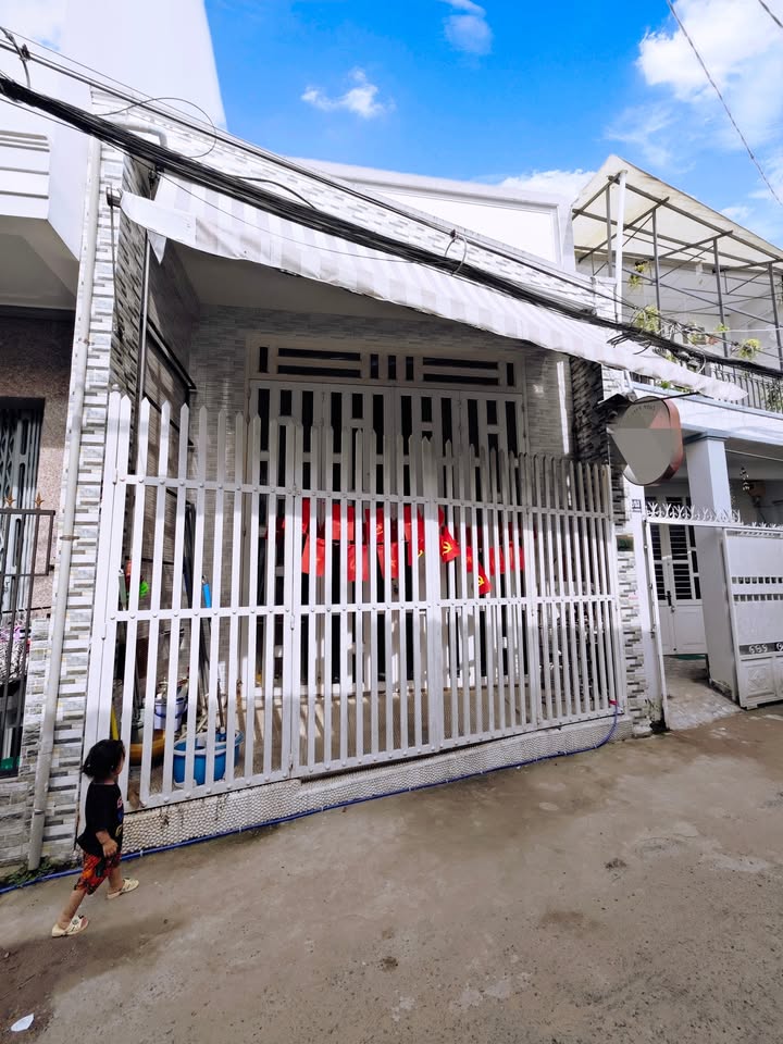 Nhà thổ cư hoàn công P. Thới Bình Ninh Kiều 59m² giá 2.7 tỷ - Sẵn sàng vào ở!