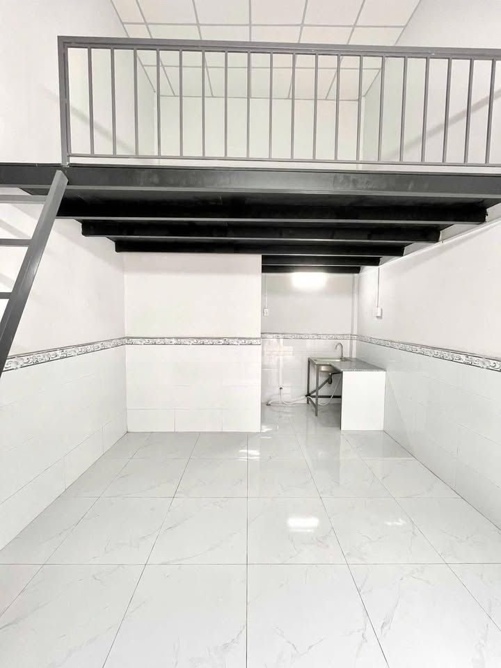 Phòng trọ tại Tân Phú 20m² giá 3.2 triệu - Tiện nghi đầy đủ, giờ giấc tự do!