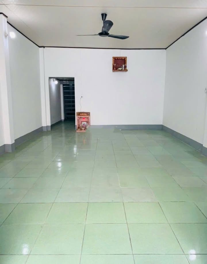 Nhà cho thuê hẻm xe hơi Bùi Thế Mỹ, Quận Tân Bình 81m² - Giá chỉ 9.5 triệu/tháng!