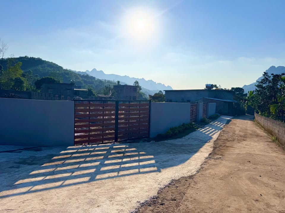 Đất nghỉ dưỡng Kim Bôi 380m² giá chỉ 600 triệu - Tặng vàng 9999 cho khách chốt nhanh!