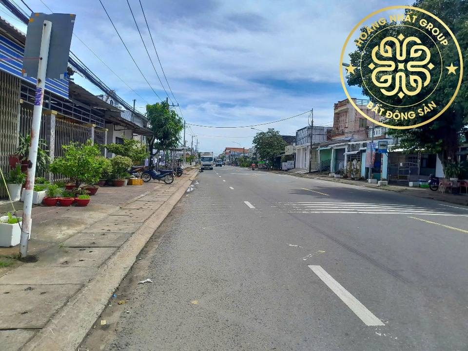 Đất nền diện tích lớn 3.224m² tại Tắc Vân, Cà Mau - Đầu tư sinh lời cao!