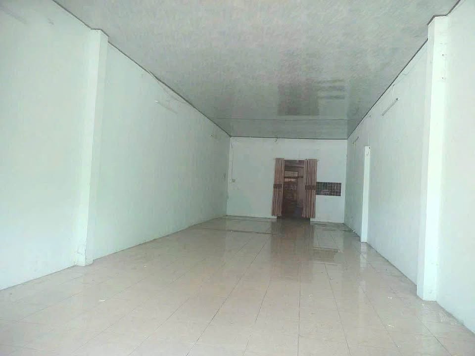 Mặt bằng kinh doanh cho thuê đường Phạm Hùng, Cẩm Lệ, Đà Nẵng - Diện tích 110m², chỉ 8.5 triệu/tháng!