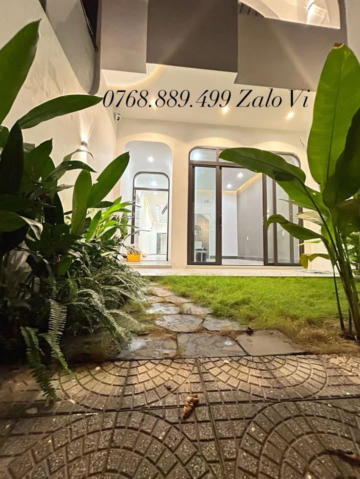 Nhà 2 tầng Kiều Phụng Cẩm Lệ 100m² giá 5 tỷ - Chính chủ, sẵn sàng vào ở!