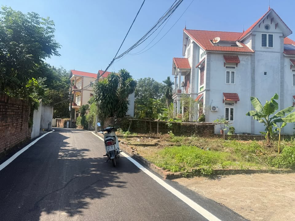 Đất Lô Góc Phú Hữu 78m² giá 2 tỷ - Đầu tư sinh lời hiếm có!